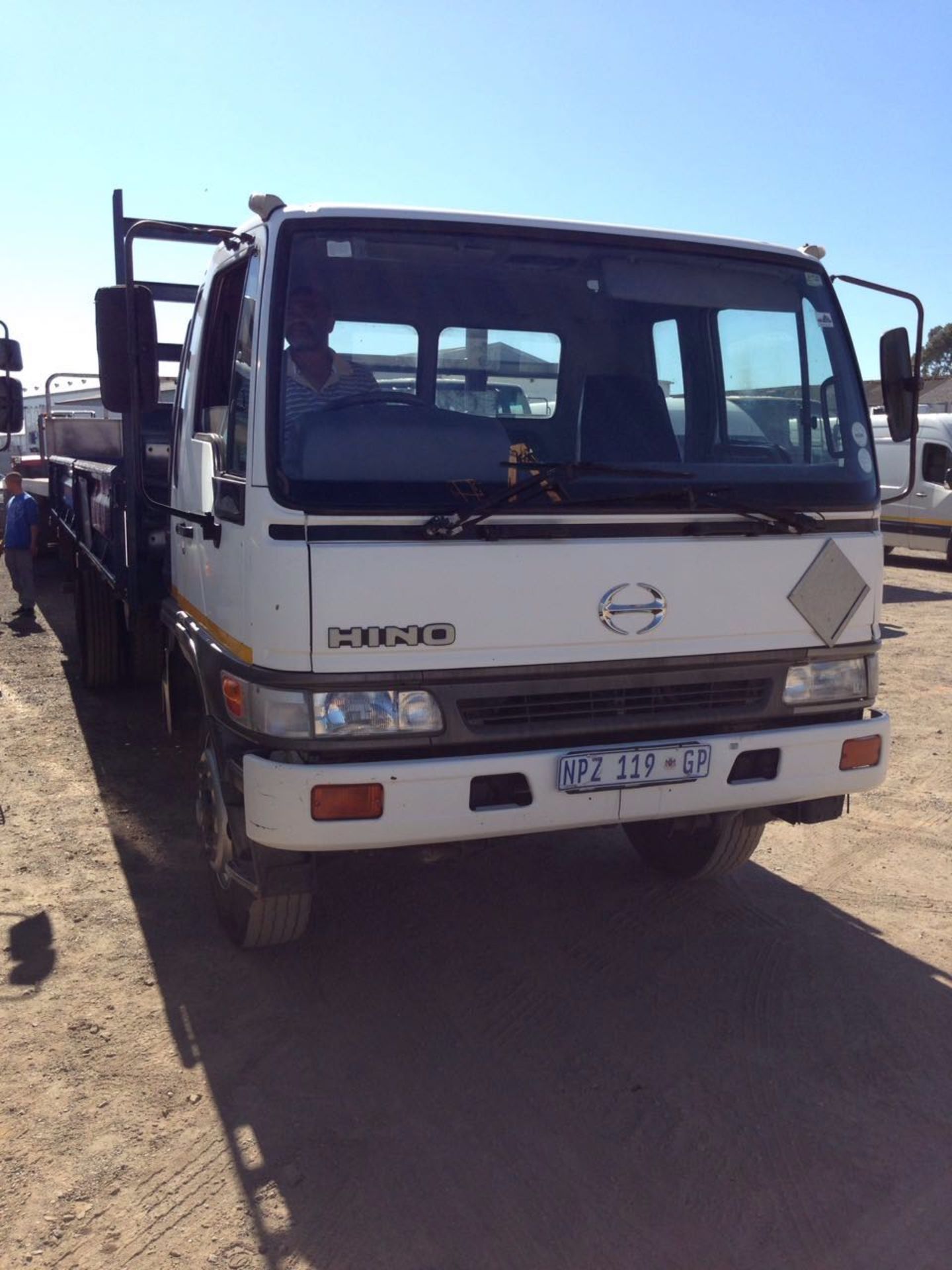 2002 TOYOTA HINO 15-207 D/SIDE - (NPZ119GP)