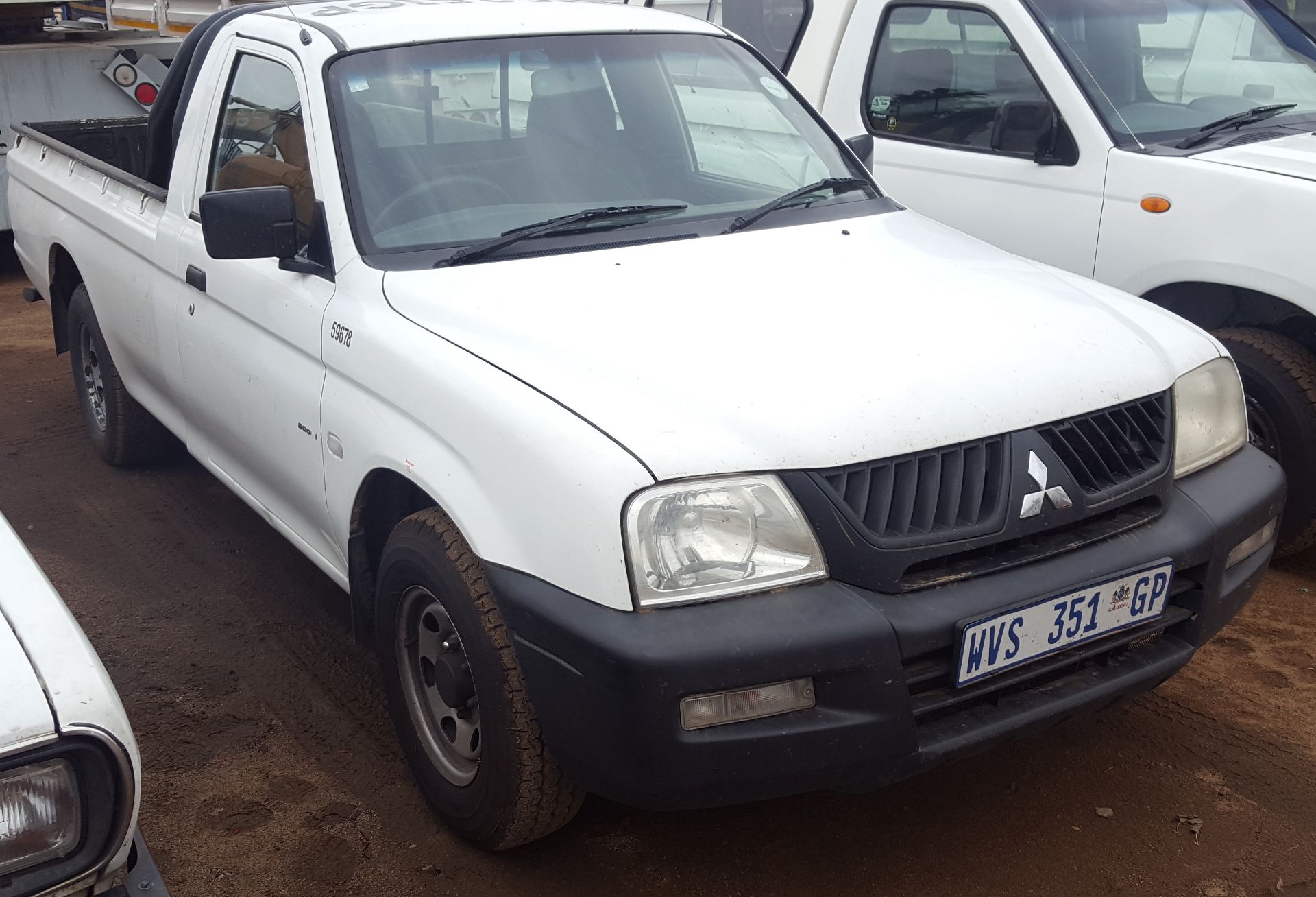 2008 MITSUBISHI COLT 2000I H/LINE LDV - (WVS351GP)