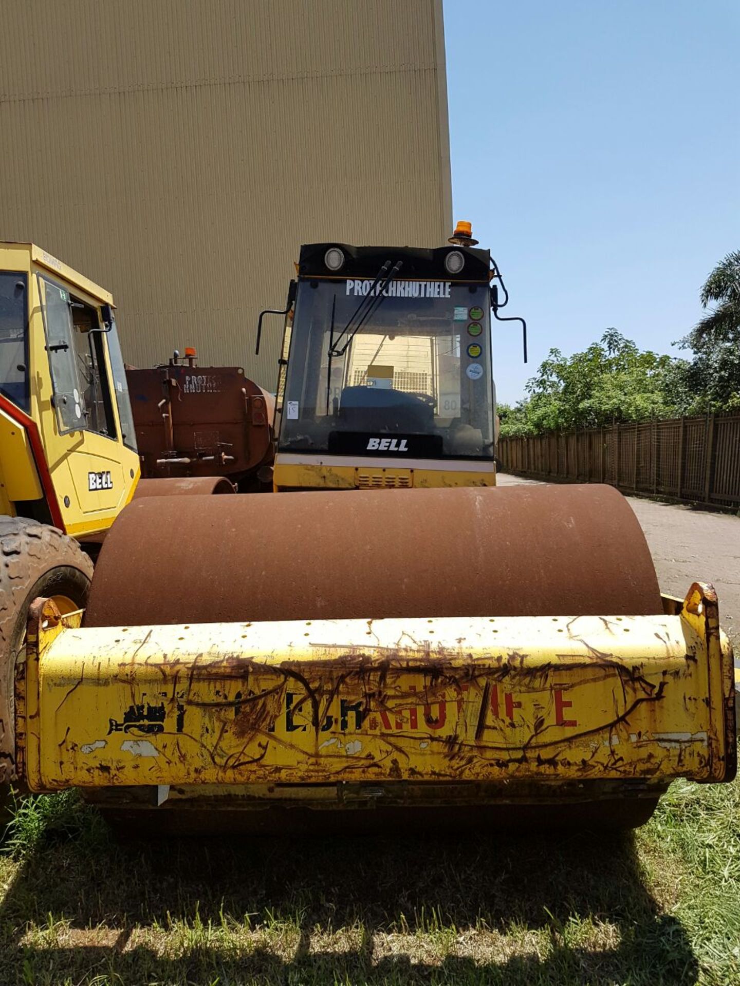 2009 BOMAG BW212D SMOOTH DRUM ROLLER - NON-RUNNER - (DDR432010) - Image 2 of 4