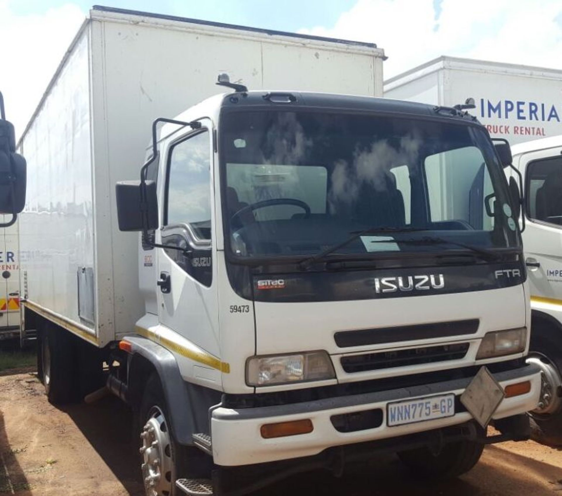 2007 ISUZU FTR800 V/VAN WITH TAIL LIFT - (WNN775GP)