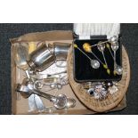 A QUANTITY OF SILVER PLATED FLATWARE, SOUVENIR SPOONS ETC