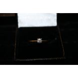 ¼ CARAT SOLITAIRE DIAMOND RING ON AN 18CT WHITE GOLD BAND (BOXED)