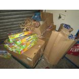 A LARGE QUANTITY OF MISCELLANEOUS ITEMS TO INCLUDE WRAPPING PAPER, GREETINGS CARDS ETC