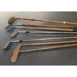 A SELECTION OF VINTAGE GOLF CLUBS, TO INCLUDE HICKORY EXAMPLES