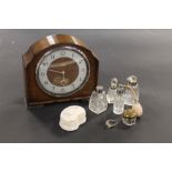 A TRAY OF COLLECTABLES TO INCLUDE AN INGERSOLL MANTLE CLOCK, ETC