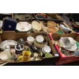 FOUR TRAYS OF CHINA & CERAMICS TO INC SYLVAC, AYNSLEY ETC