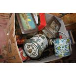 A LARGE QUANTITY OF VINTAGE COLLECTABLE TINS