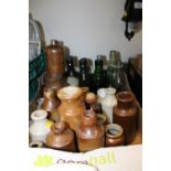 A TRAY OF COLLECTABLE BOTTLES & STONEWARE