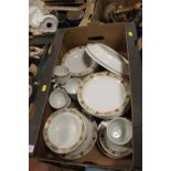 A TRAY OF DUDSON BROS TEA & DINNER WARE