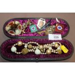 A BOX OF JEWELLERY + COLLECTABLES TO INCLUDE A MIRACLE BROOCH