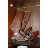 A PAIR OF GENTS HORSE RIDING BOOTS