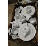 A TRAY OF 'KAHLA' WHITE TEA & DINNERWARE