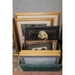 A TRAY OF PICTURES & PRINTS TO INC MARILYN MONROE, WINSTON CHURCHILL ETC