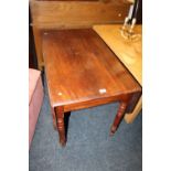 A 19TH CENTURY MAHOGANY PEMBROKE TABLE