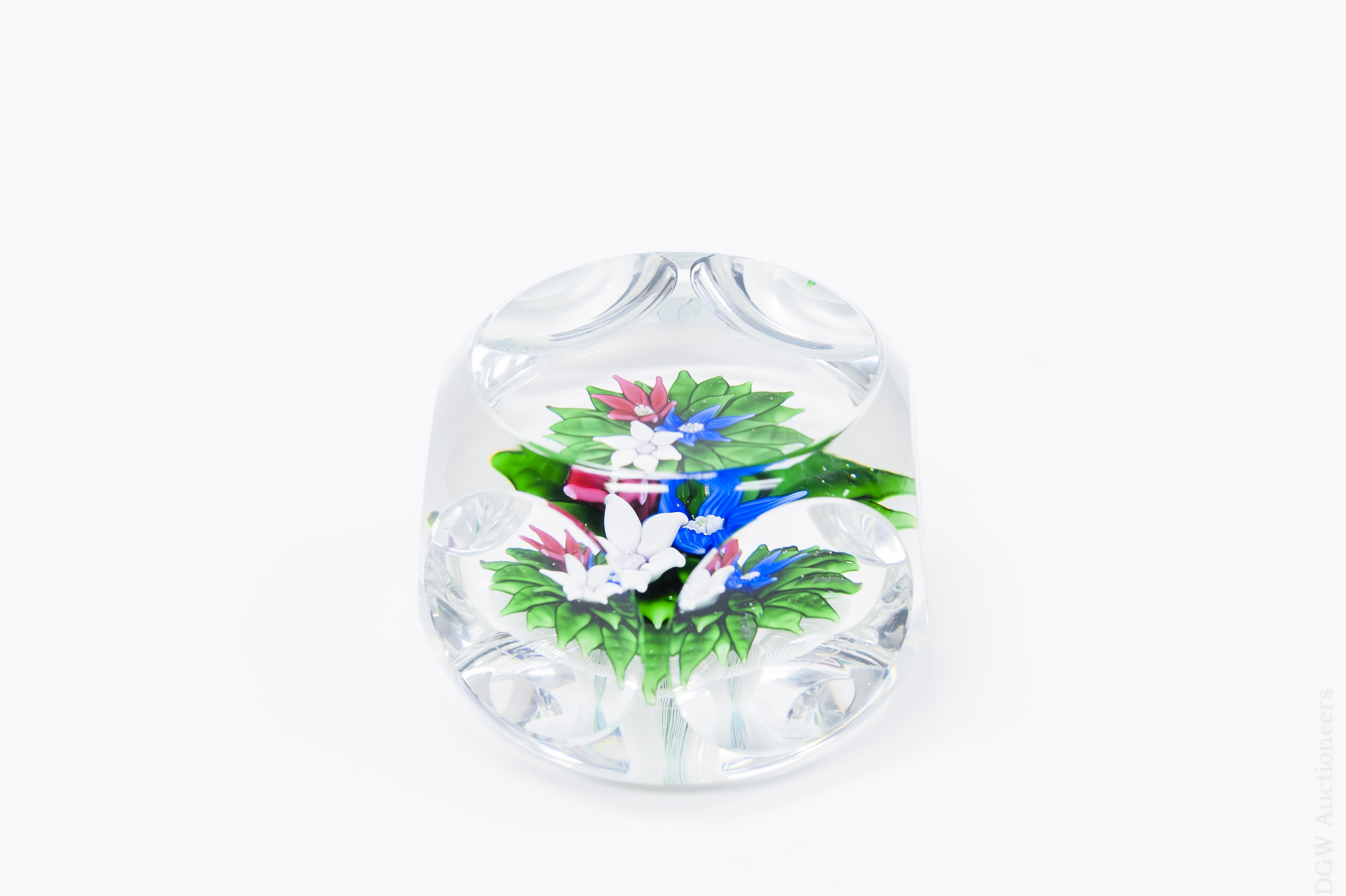 Saint-Louis Art Glass Paperweight. - Image 2 of 6