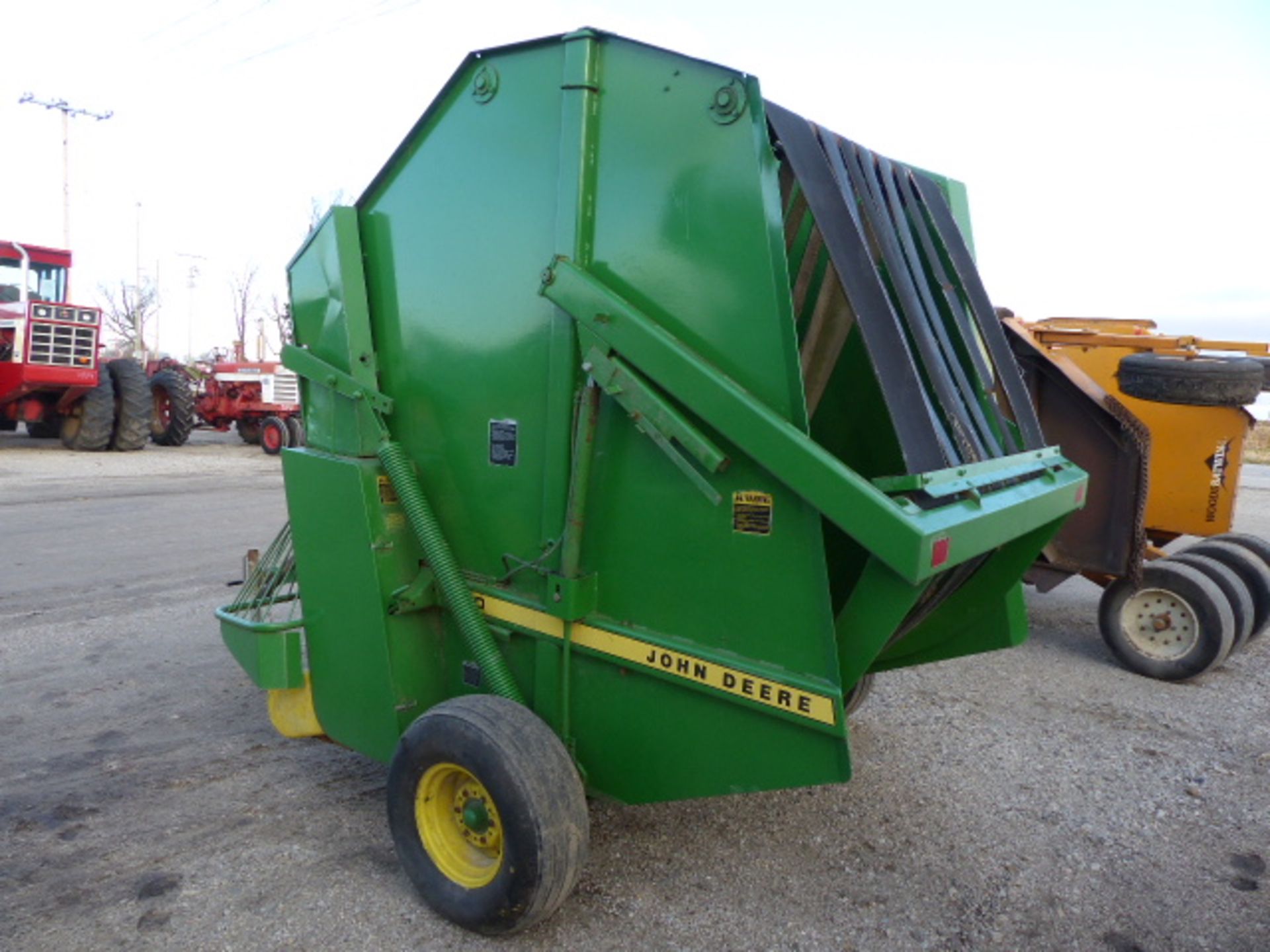 JD510 BALER - Image 2 of 4