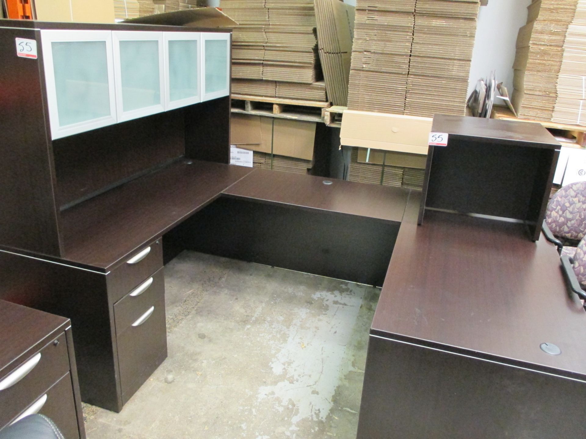 WALNUT LAMINATE U-SHAPED EXECUTIVE DESK W/ HUTCH