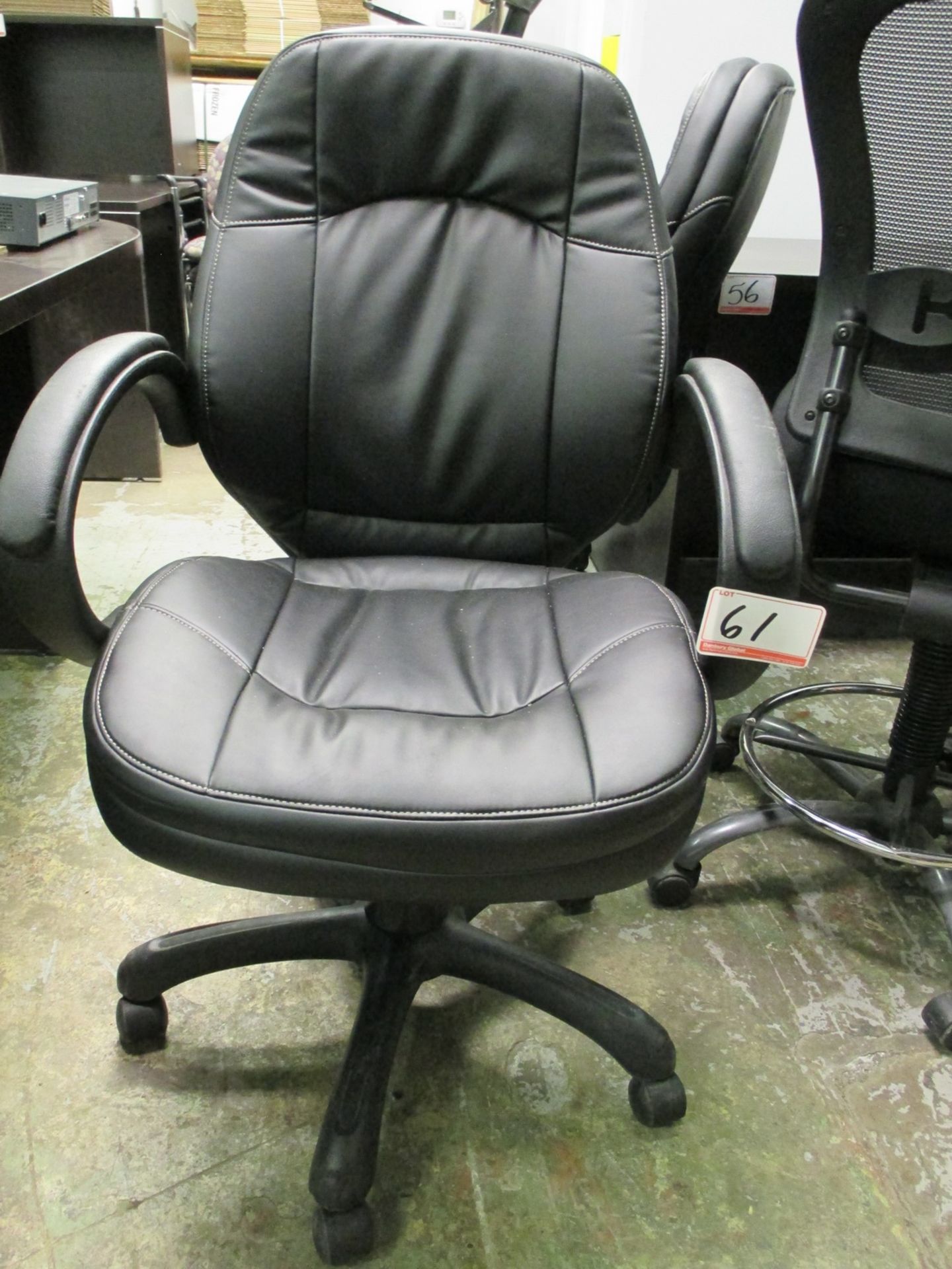 BLK PNEU ADJ HIGH BACK ARM CHAIRS