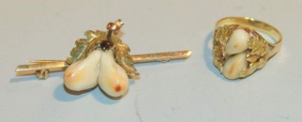 Grandelschmuck Ring und Brosche 2 Teile jeweils 585 gg dabei 2 Ohrclipse in Blütenform