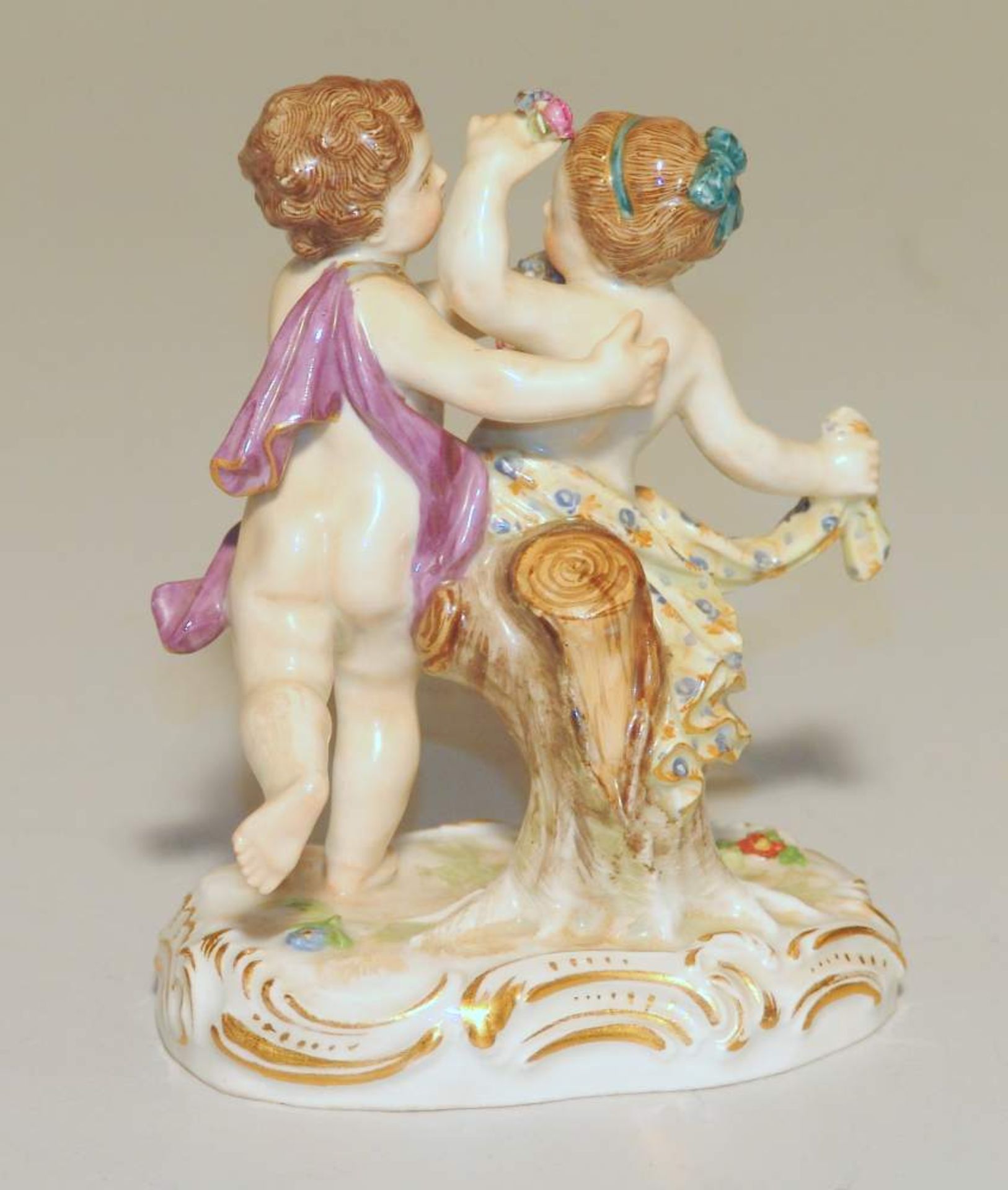 Königl. Meissen (Unterglasurblaue Marke 1850-1924 (Knaufzeit) 1. Wahl): Figurengruppe "Tanzenden - Image 2 of 2