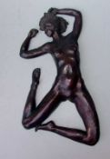 Kaldas, Safwat (1948 Kairo): weiblicher Akt liegend Bronze grau-braun patiniert, auf der