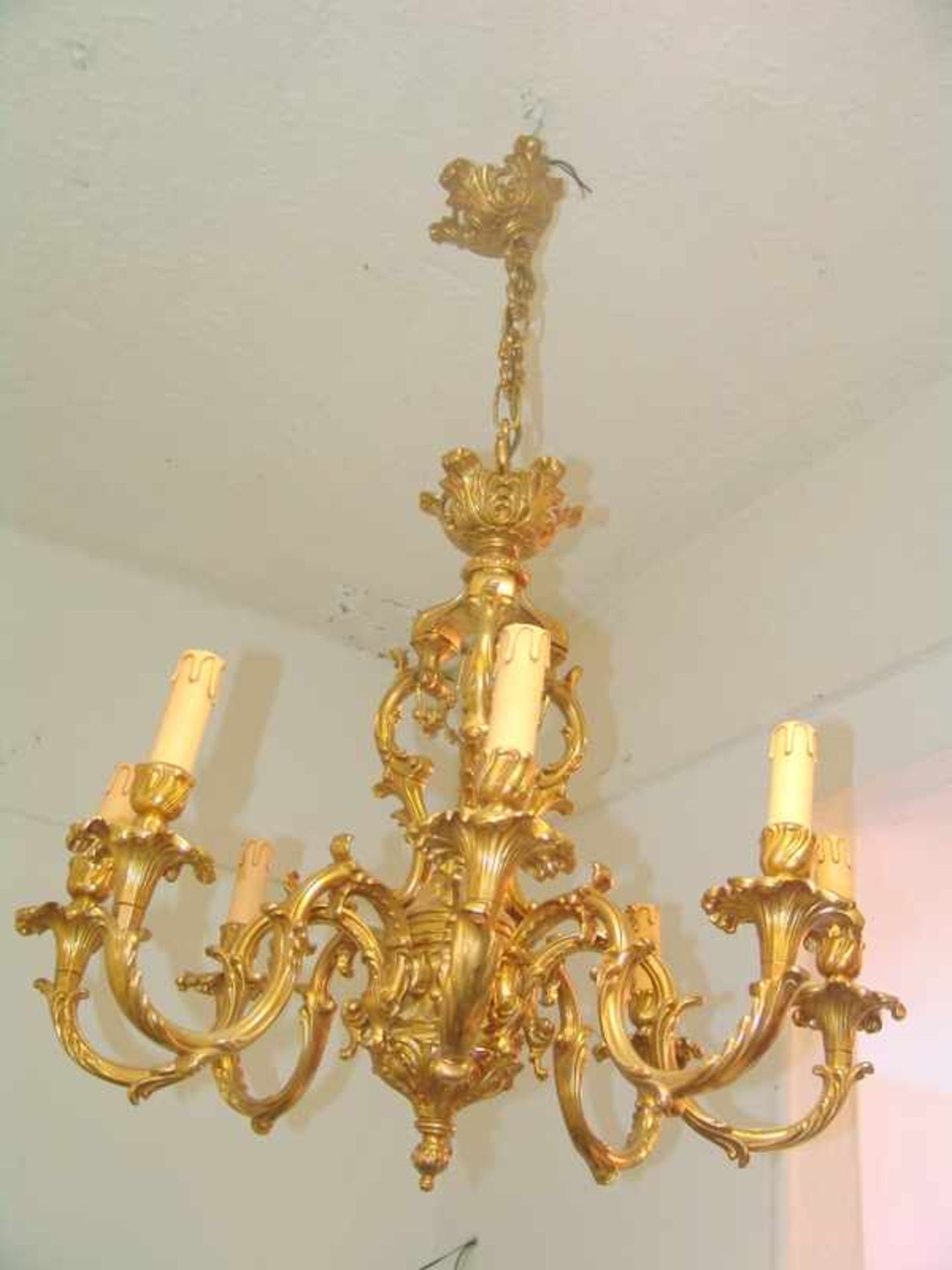 Bronzeleuchter im Louis XIV Stil 8flammiger Leuchter, funktionstüchtig, Gelbguss/Bronzelegierung,