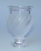 Rene Lalique, Wingen sur Moder: Vase mit Lorbeerdekor Diamantgeritzte Firmensignatur, matt und