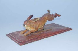 Hase als Dokumentenhalter, Wiener Bronze, um 1900 große Wiener Bronze, massive Bronze kalt bemalt,