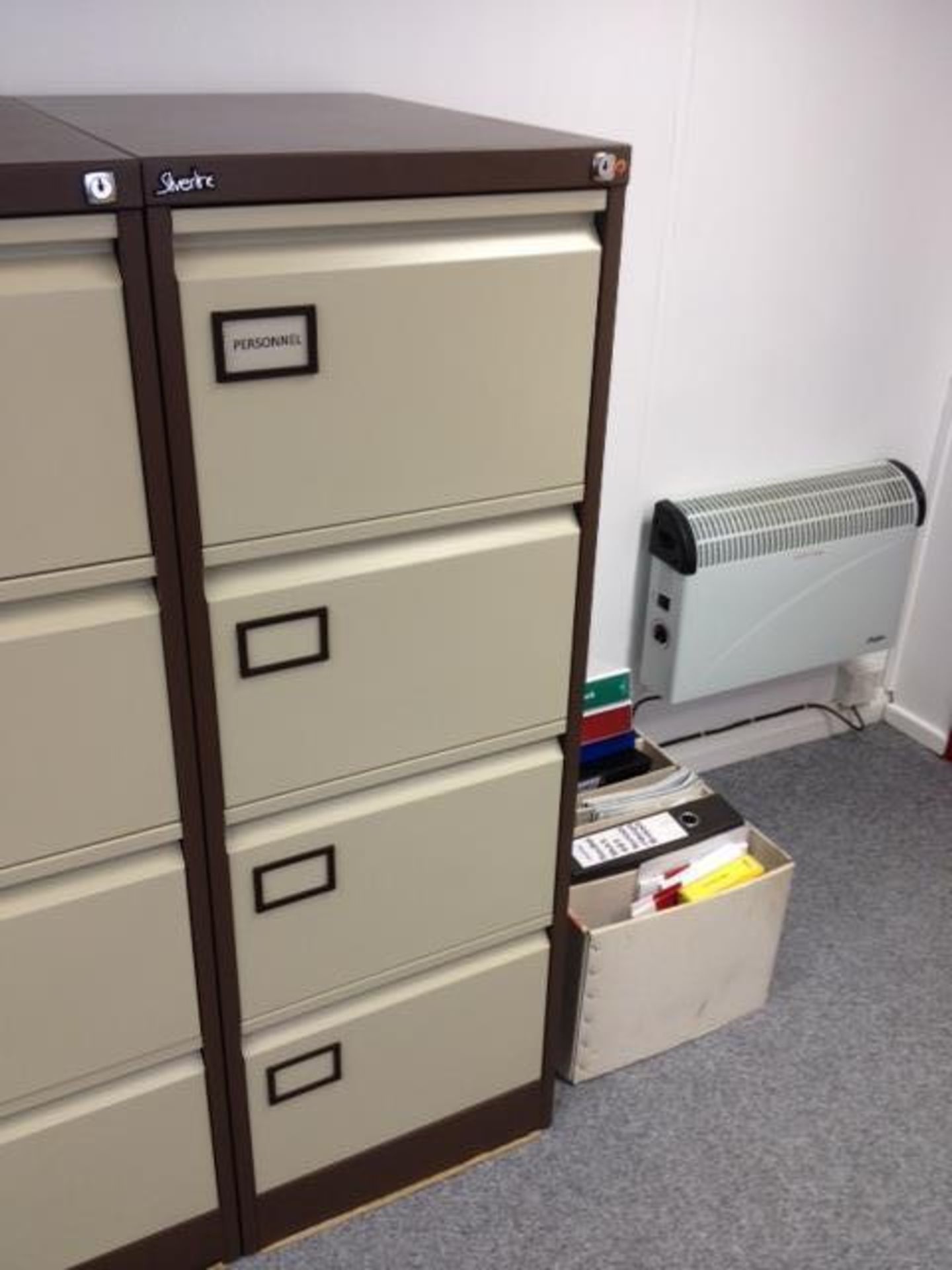 Silverline metal four drawer filing cabinet (with key)