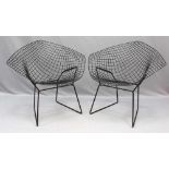 Bertoia, Harry, nach Paar Designer-Sessel nach dem Modell "Diamond Chair". Schwarz gefasstes