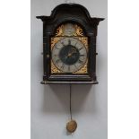 Bergischer Rokoko-Uhrenkopf, Elberfeld um 1760. Eichengehäuse (fragmentarisch). Zinn-Ziffernkranz