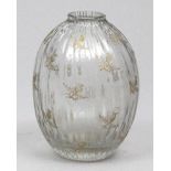 Jugendstil-Vase, Daum. Farbloses Glas. Eiform mit längs gerippter Wandung und geschliffenen