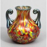 Art Deco-Vase, Lötz. Farbloses Glas mit opalisierendem, grünen Innenüberfang und eingewalzten,