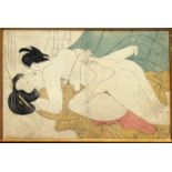 Utamaro-Schule (Japan, 18. Jh.) Ein Shunga, illustriertes Doppelblatt. Unsigniert, li. o. mit