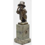 Sautner, Franz (1872 Reichenau - Rodaun 1945) Kleiner Junge in übergroßer Kleidung. Bronze mit