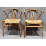 Wegner, Hans J. (1914 Tondern - Kopenhagen 2007) Paar "Y Chairs", Modell 24, auch "Wishbone Chair"