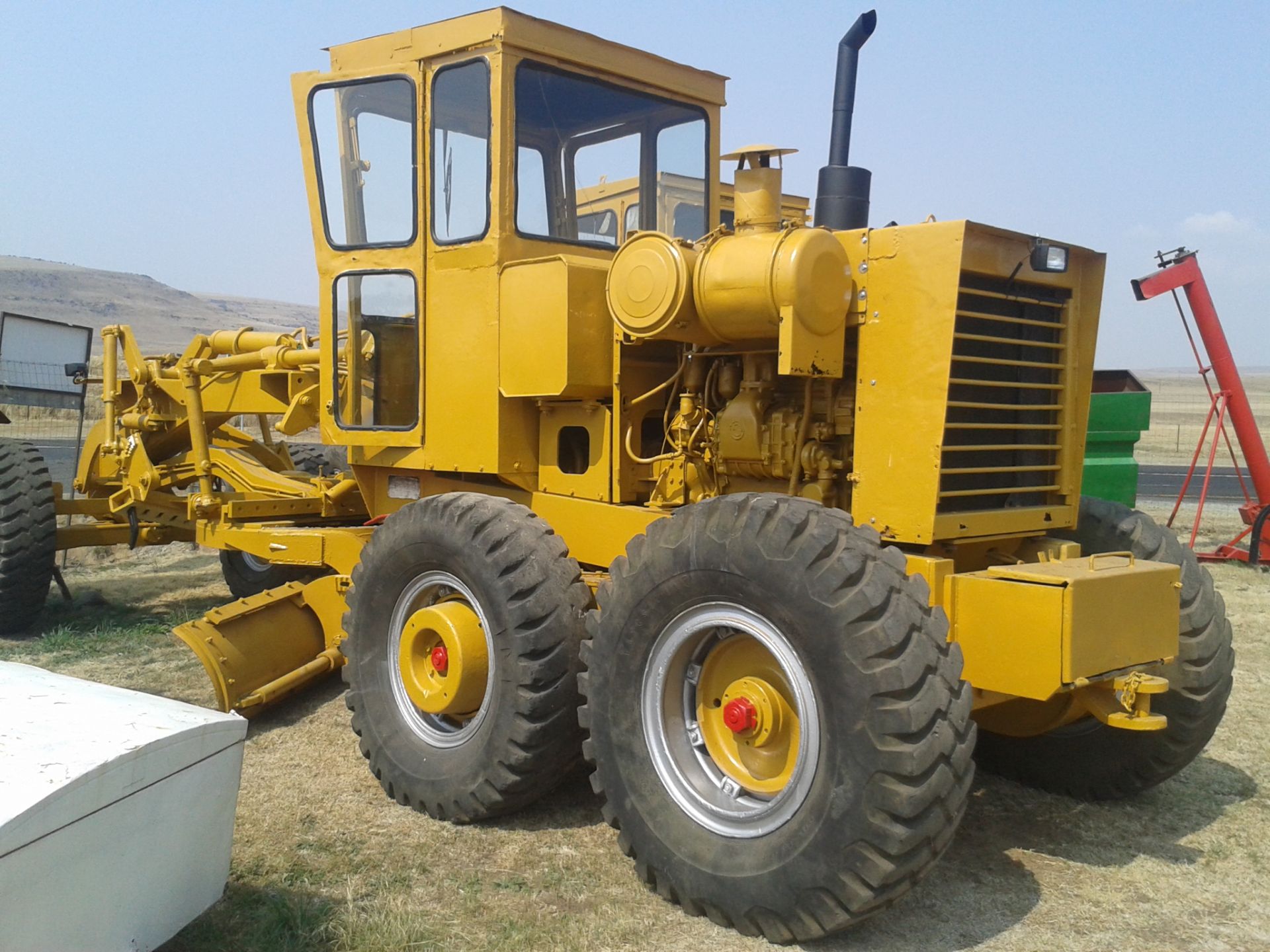 Galion T500A Grader - Image 2 of 10