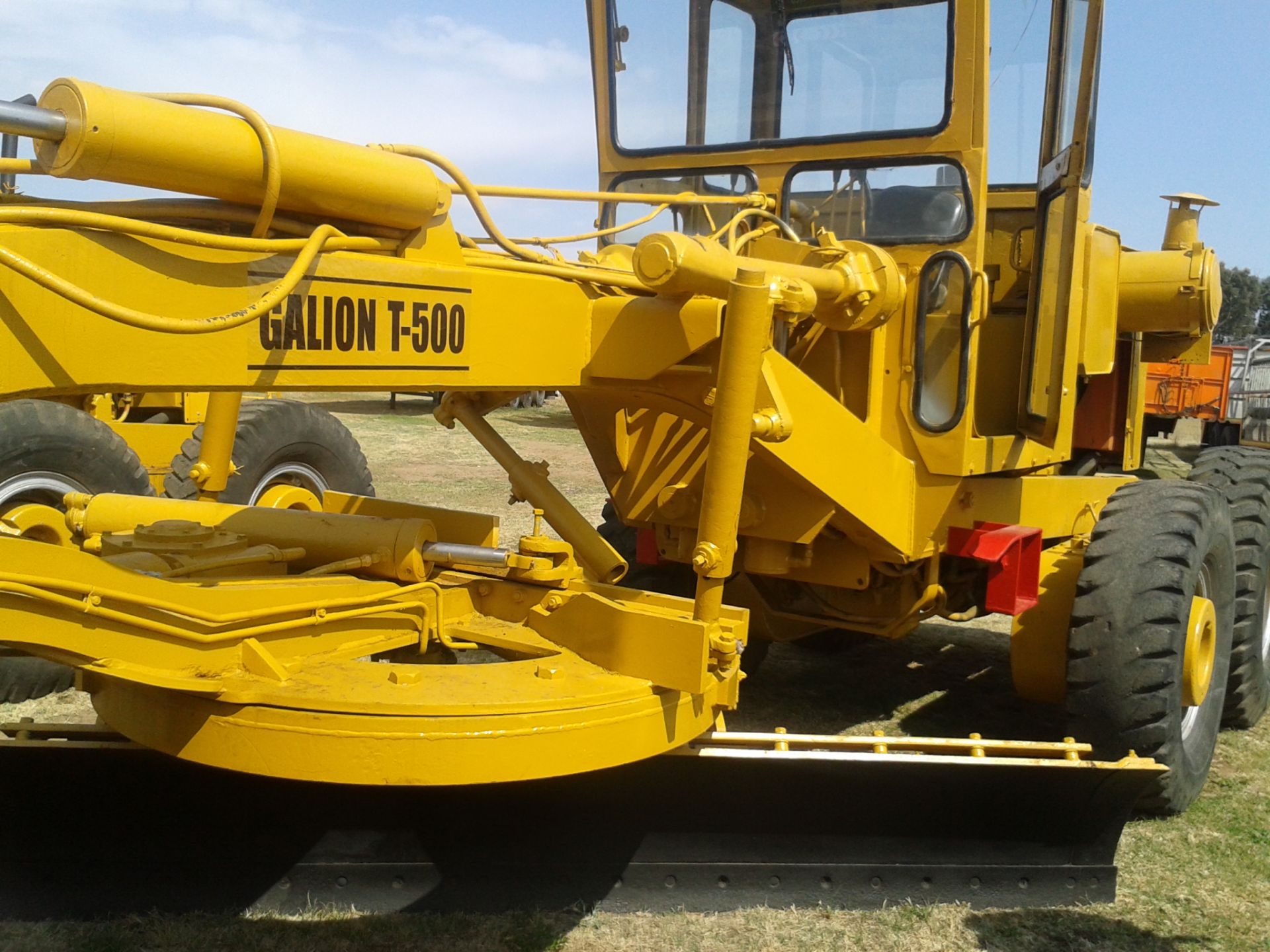 Galion T500A Grader - Image 3 of 10