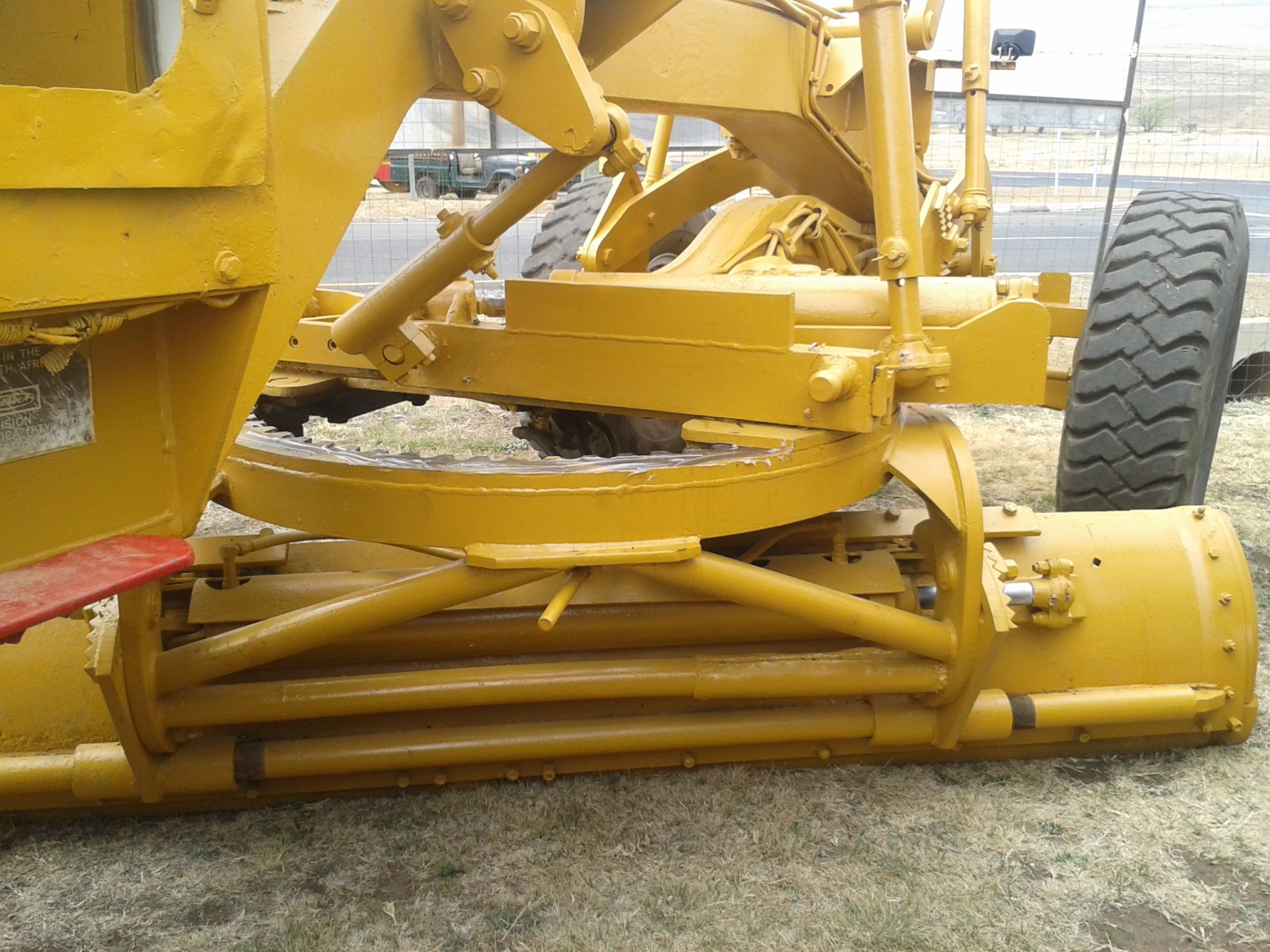 Galion T500A Grader - Image 9 of 10