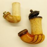 Satz von 2 versch. großen Meerschaumpfeifenköpfen um 1900Eine mit godronierter Unterseite u.