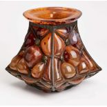 Vase, wohl Daum/Majorelle um 1918-25.Farbloses Glas m. oranger, roter u. blauer Pulvereinschmelzung.