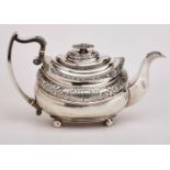 Teekanne, London 1838.Sterlingsilber. Beschau London, Jahresbuchstabe "C" (f. 1838), Meistermarke "