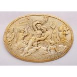 Kl. Plakette "Venus", wohl flämisch 17. Jh. Elfenbein, geschnitzt. Ovales Relief m. voll-