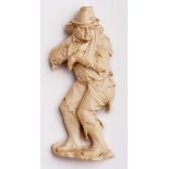 Relief "Dieb", flämisch 18. Jh. Elfenbein geschnitzt. Männl. Figur in zerlumpter Kleidung u. Hut, in