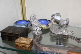 A quantity of collectable items   to include a silver mounted model owl, a pair of Cloisonnie