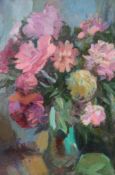 English School (20th Century) - Still life of flowers  Oil on canvas 79 x 59 cm. (31 1/8 x 23 1/4