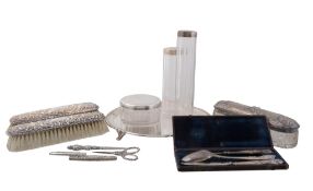 A collection of silver and silver mounted items, comprising   A collection of silver and silver