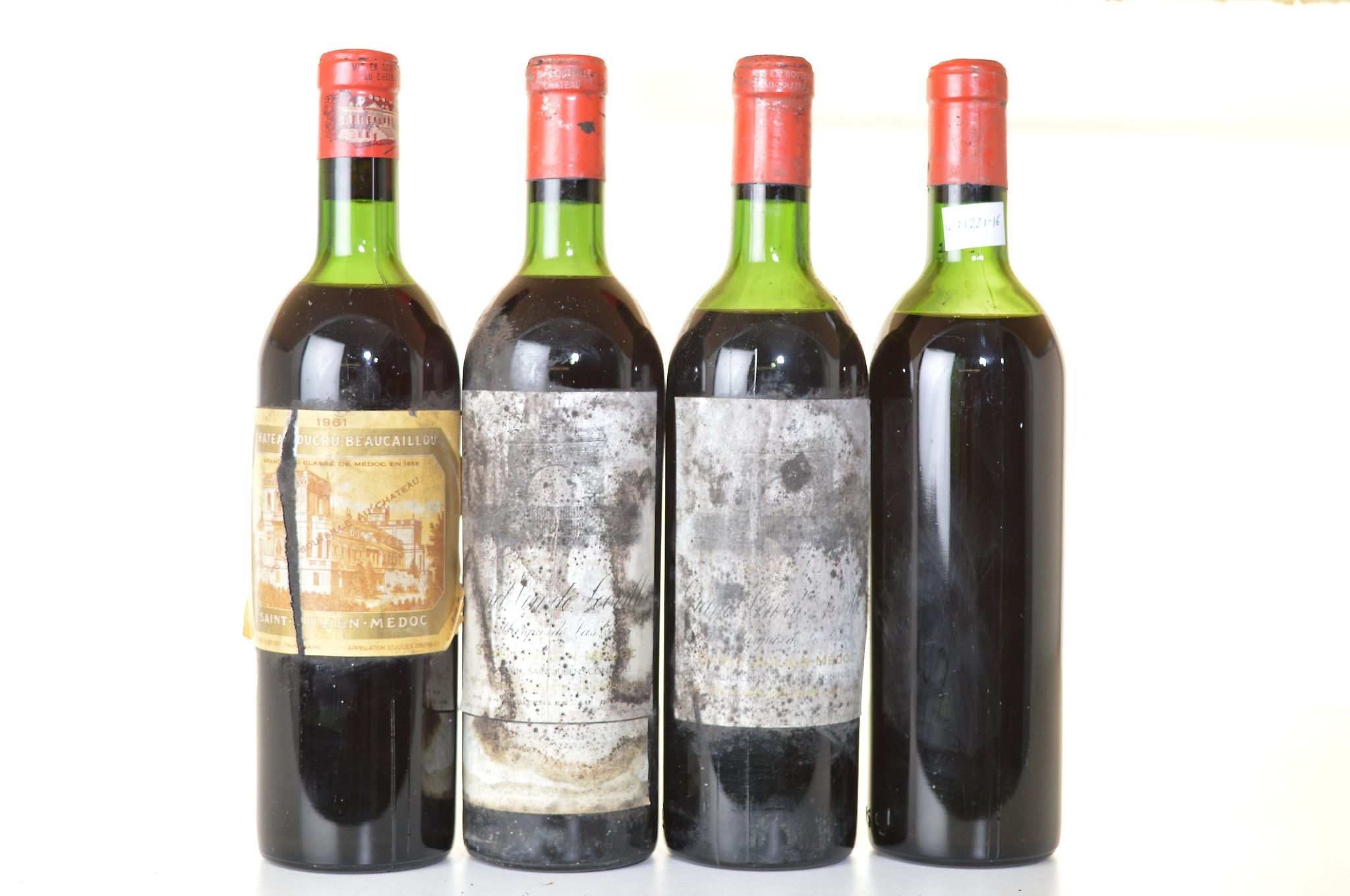 Chateau Ducru Beaucaillou 1961  St Julien 1 bt   Chateau Leoville Las Cases 1961  St Julien  3 bts F