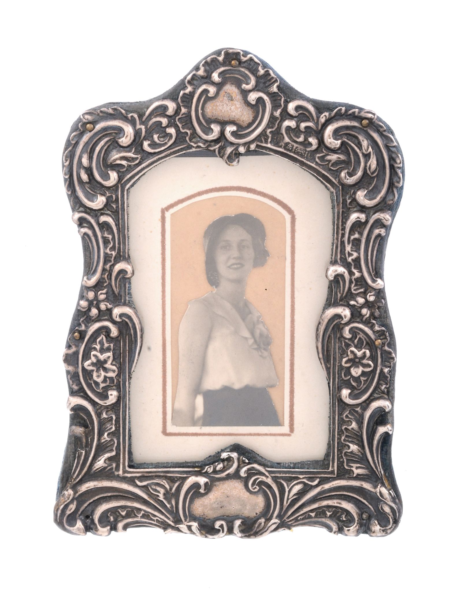 An Edwardian silver mounted small photograph frame by Williams Ltd   An Edwardian silver mounted