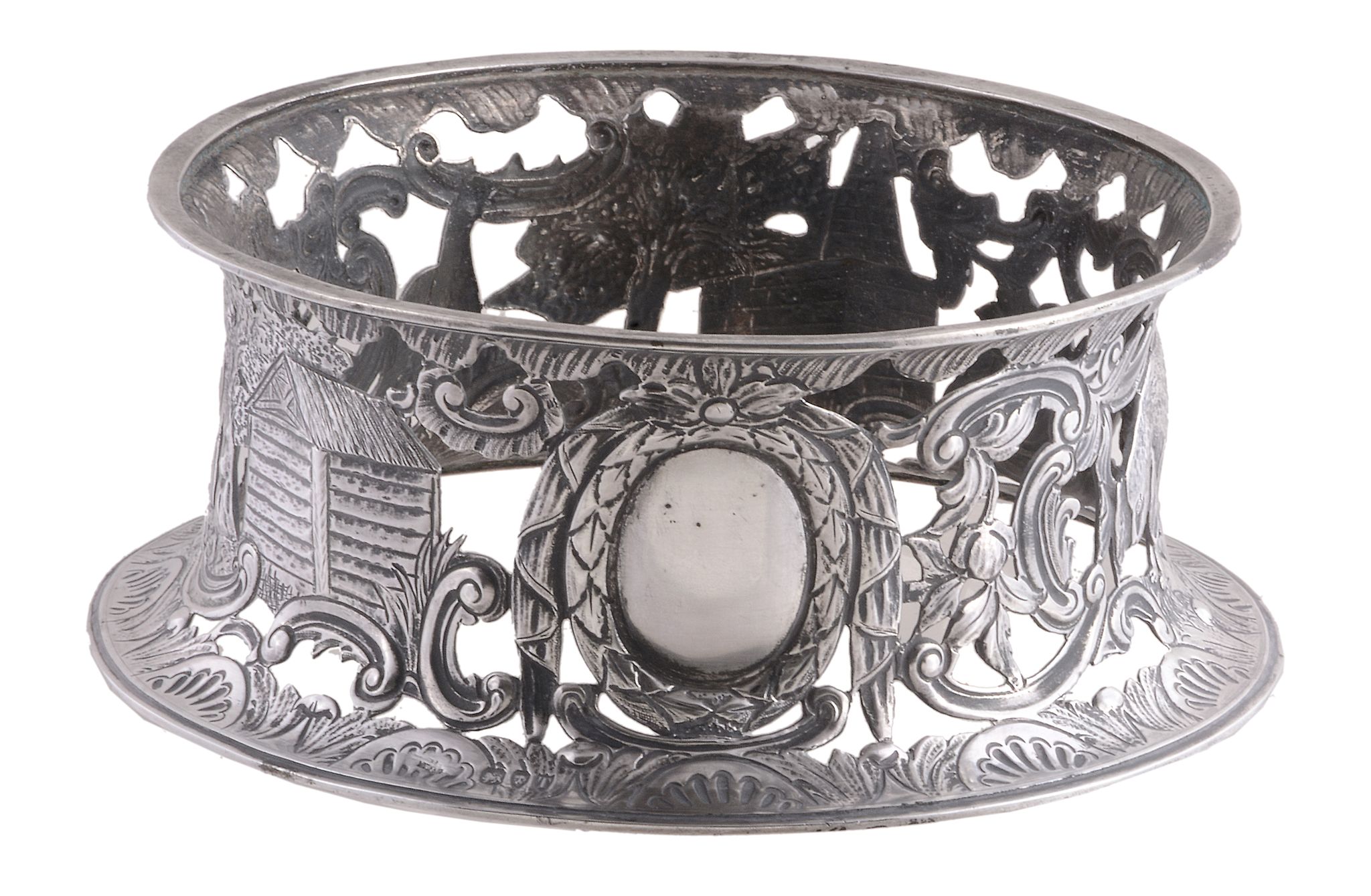 A Victorian silver Irish style dish ring by Daniel & John Wellby, London 1894 A Victorian silver